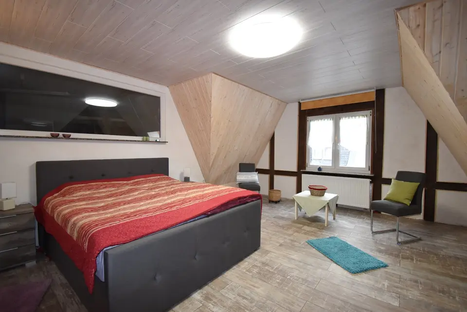 3 Zimmer Wohnung mit 99 m² in Meiningen – Bild 5