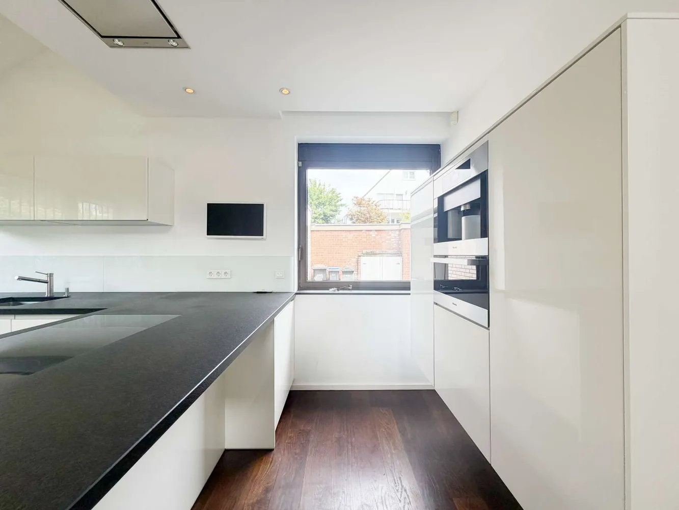5 Zimmer Haus mit 250 m² in Köln – Bild 12