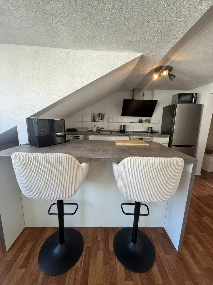 2 Zimmer Wohnung mit 67 m² in Düsseldorf – Bild 2