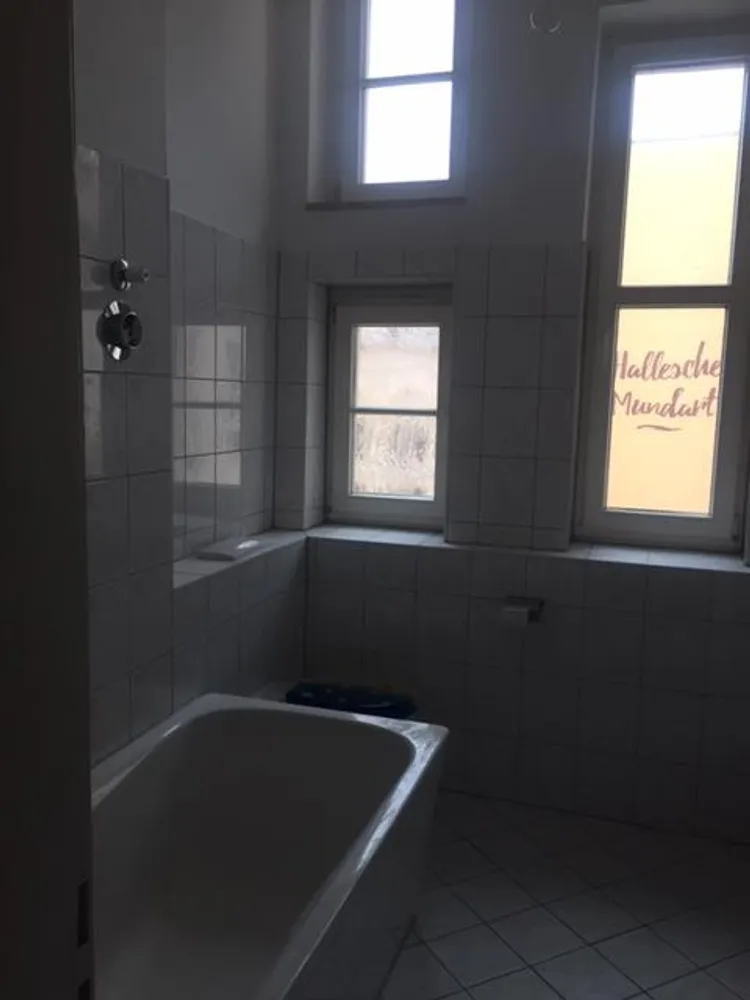 3 Zimmer Wohnung mit 107 m² in Halle (Saale) – Bild 7