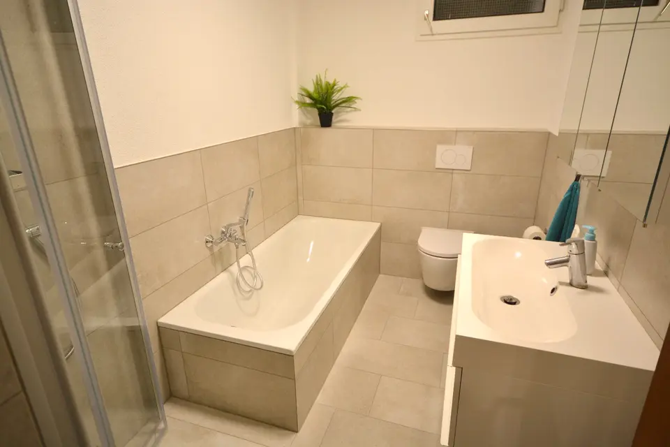 WG-Zimmer mit 53 m² in Wiesbaden – Bild 2