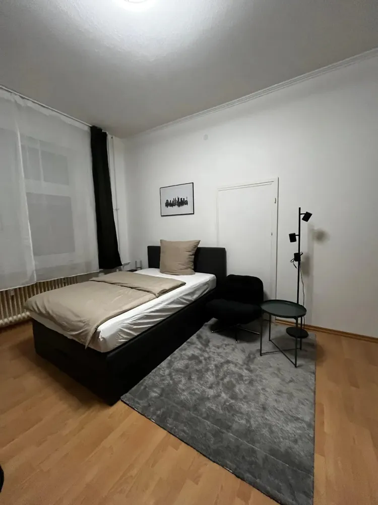 WG-Zimmer mit 14 m² in Frankfurt am Main – Bild 4