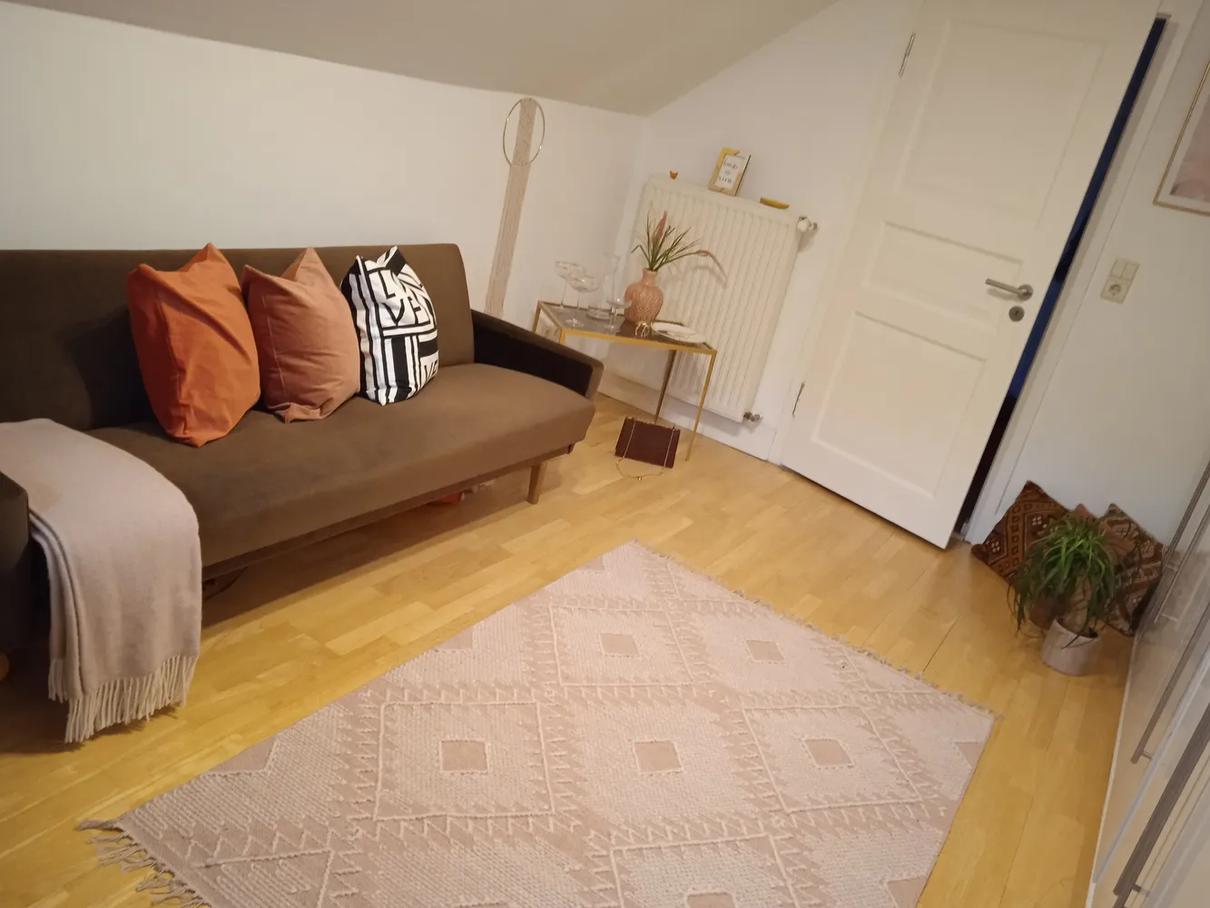3 Zimmer Wohnung mit 79 m² in Düsseldorf – Bild 4