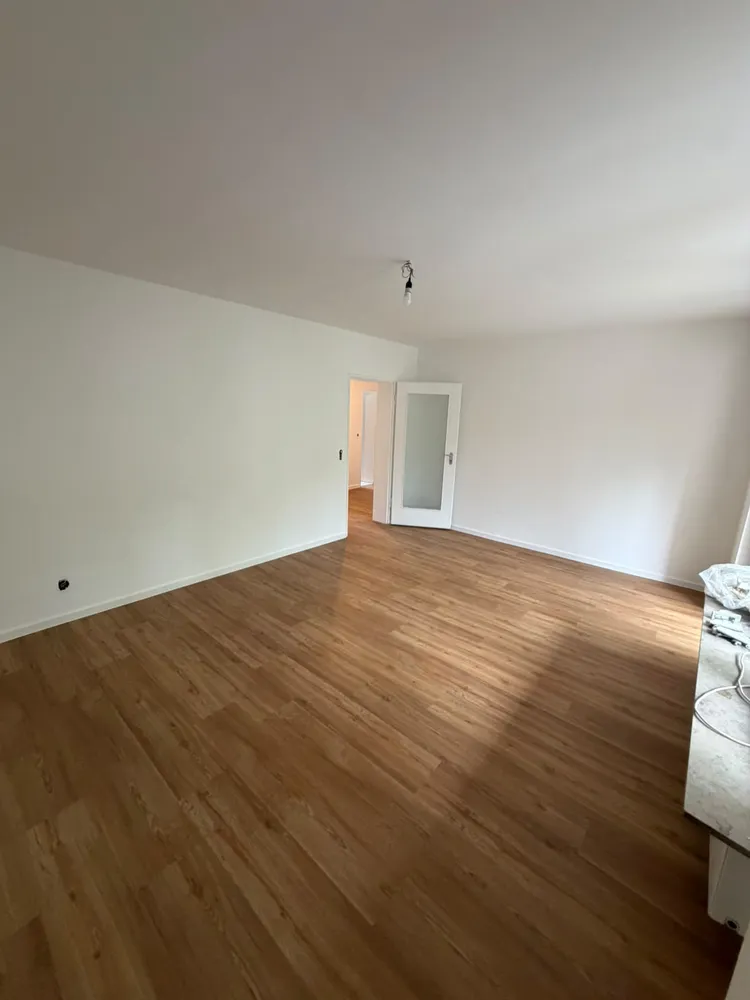 3 Zimmer Wohnung mit 70 m² in Frankfurt am Main – Bild 1