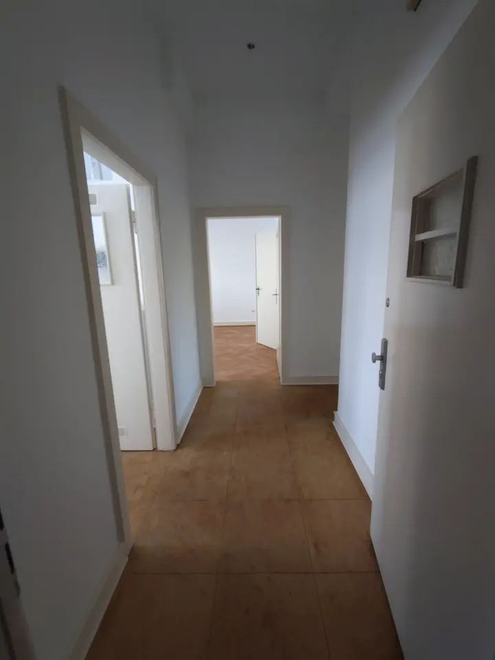 2 Zimmer Wohnung mit 70 m² in Duisburg – Bild 8