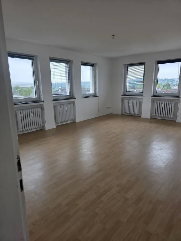 3 Zimmer Wohnung mit 71 m² in Solingen – Bild 1