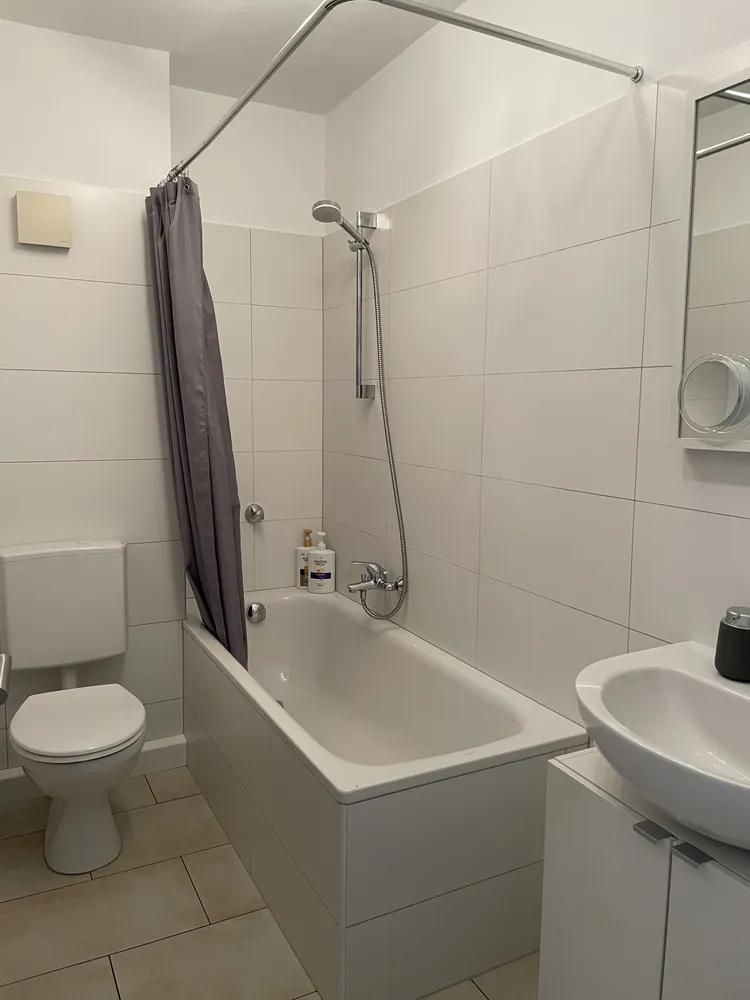 2 Zimmer Wohnung mit 70 m² in Köln – Bild 8