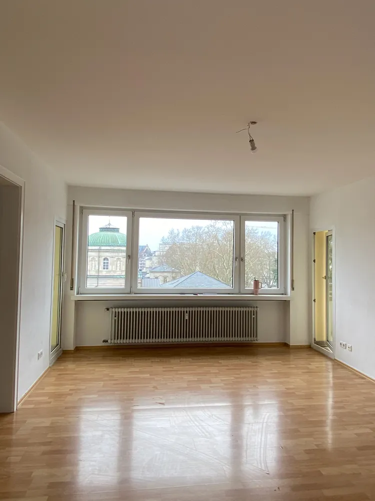 4 Zimmer Wohnung mit 103 m² in Karlsruhe – Bild 2