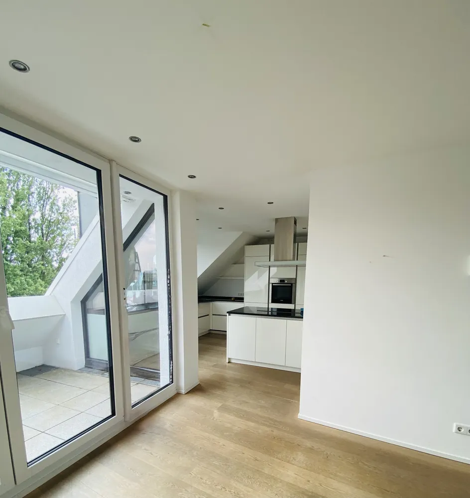 4 Zimmer Wohnung mit 119 m² in Düsseldorf – Bild 10