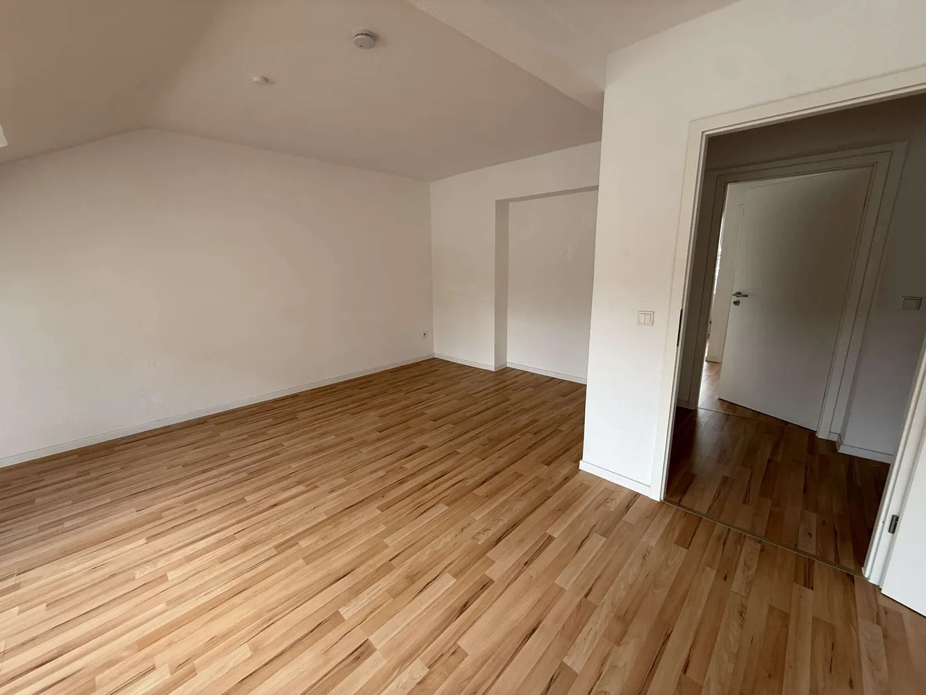 2 Zimmer Wohnung mit 64 m² in Düsseldorf – Bild 9