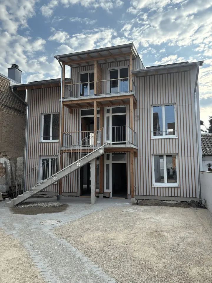 4 Zimmer Wohnung mit 97 m² in Karlsruhe – Bild 4