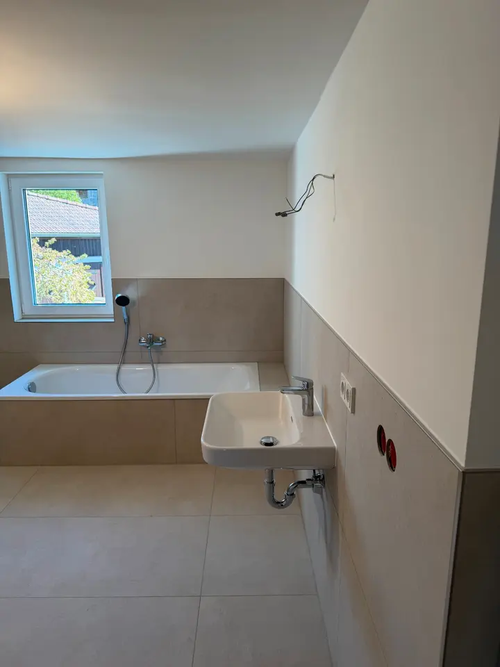4 Zimmer Wohnung mit 130 m² in Schmalkalden – Bild 9