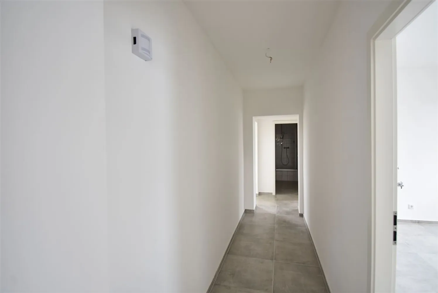 3 Zimmer Wohnung mit 96 m² in Mönchengladbach – Bild 2