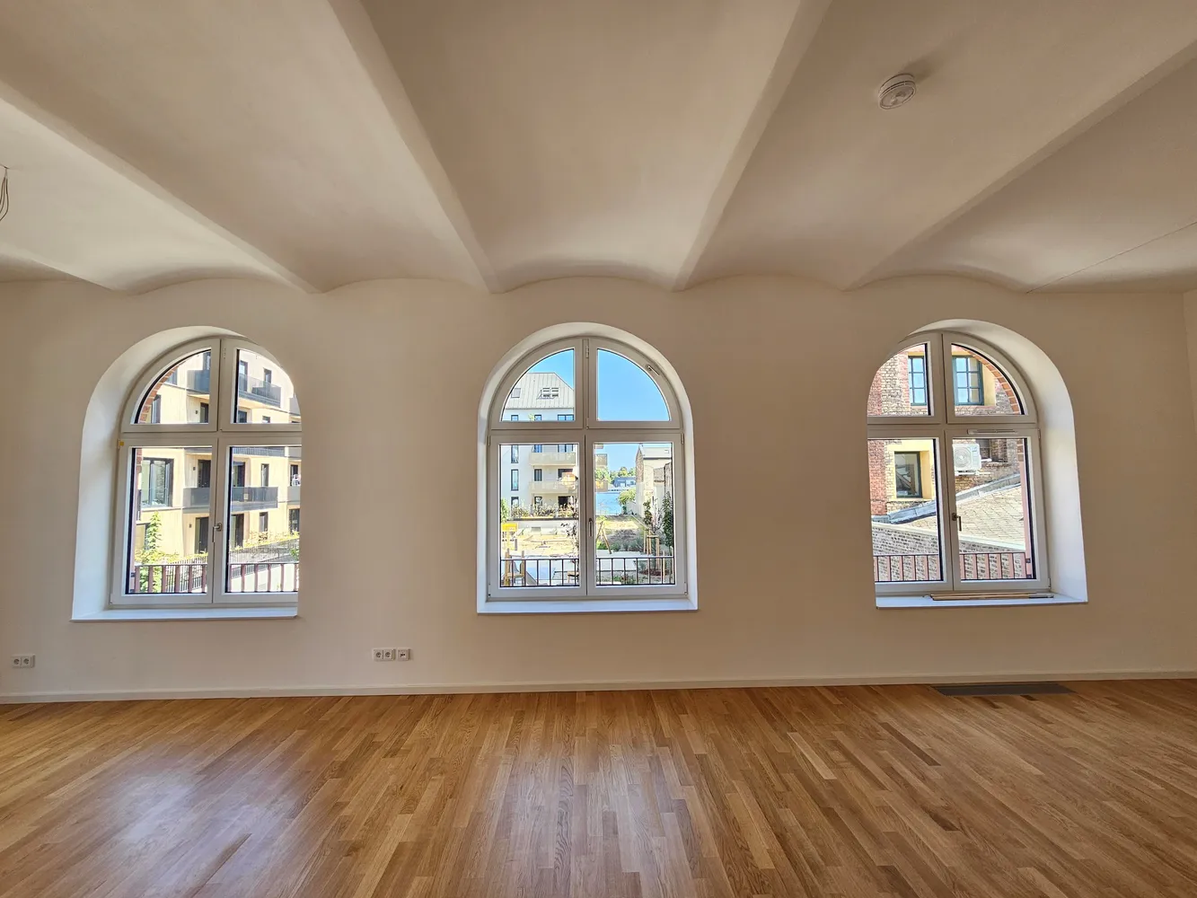 3 Zimmer Wohnung mit 112 m² in Berlin – Bild 2