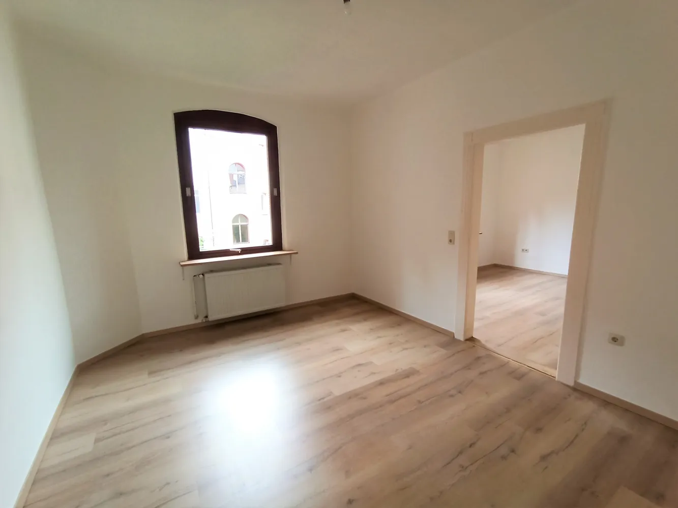 5 Zimmer Wohnung mit 115 m² in Nürnberg – Bild 3