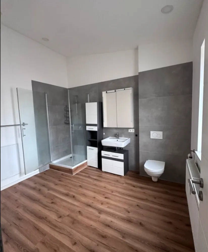 2 Zimmer Wohnung mit 70 m² in Neuwied – Bild 1