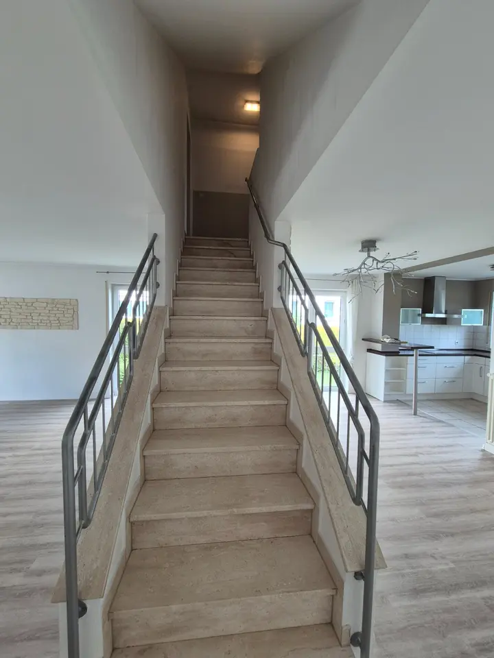6 Zimmer Haus mit 150 m² in Neu-Ulm – Bild 9