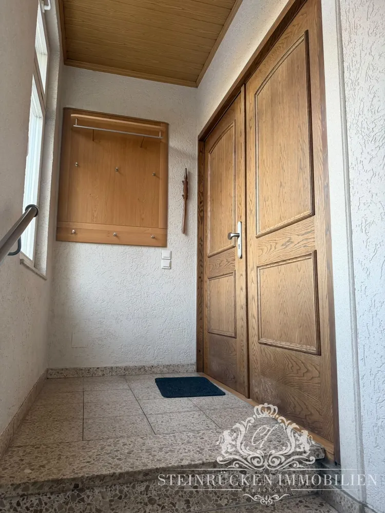 5 room apartment with 130 m² in Radebeul – Photo 1
