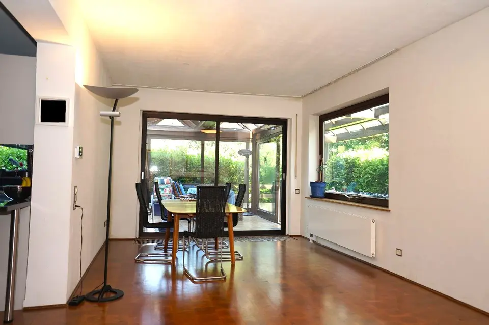 6 Zimmer Haus mit 175 m² in Leverkusen – Bild 3