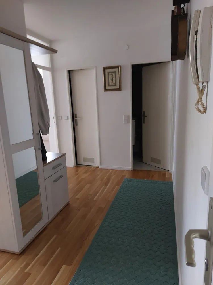 2 room apartment with 63 m² in Berlin – Photo 1