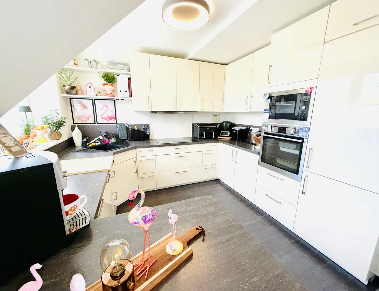 5 Zimmer Wohnung mit 145 m² in Essen – Bild 1