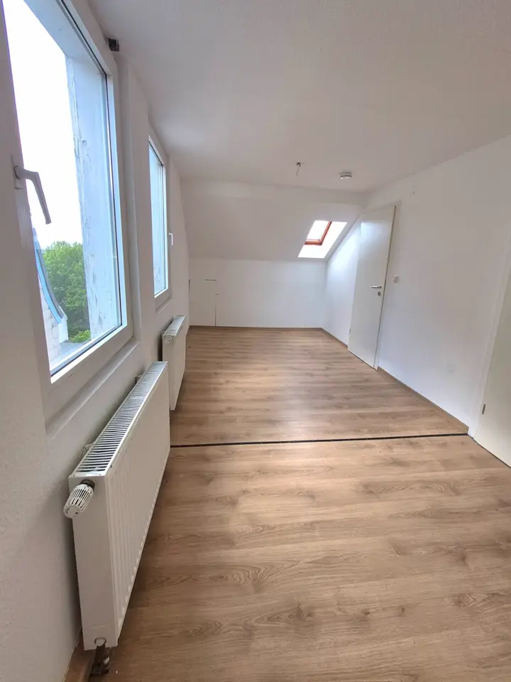 2 Zimmer Wohnung mit 79 m² in Wuppertal – Bild 3