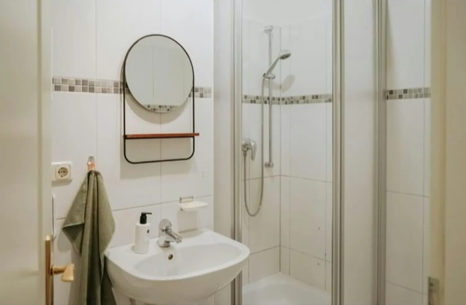 3 room apartment with 93 m² in Hamburg – Photo 3