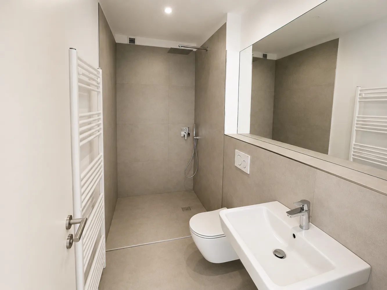 2 Zimmer Wohnung mit 55 m² in Köln – Bild 3