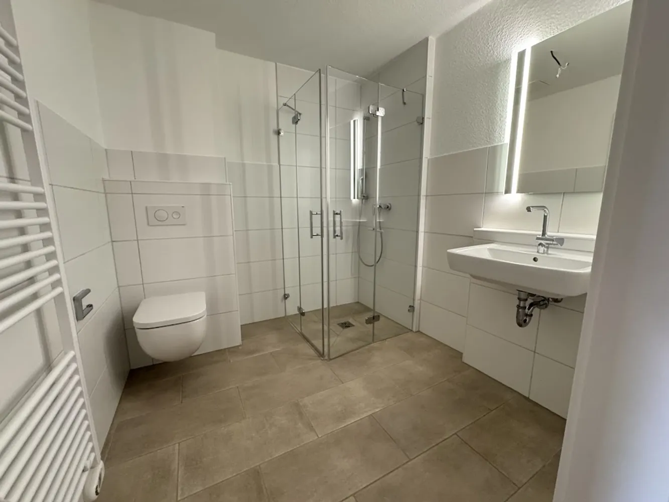 2 Zimmer Wohnung mit 46 m² in Hannover – Bild 2