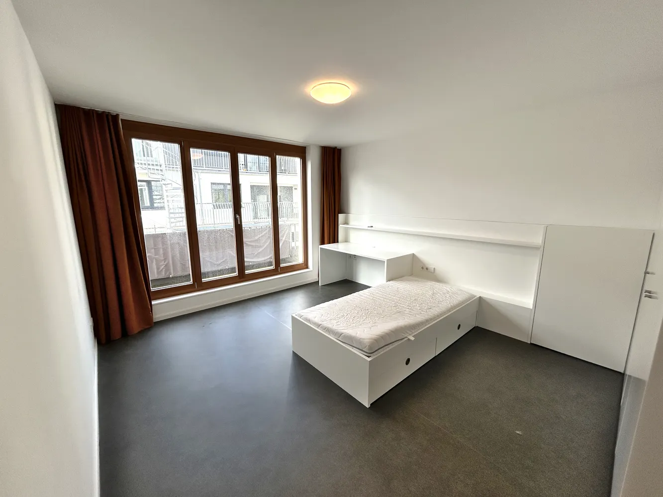 1 Zimmer Wohnung mit 28 m² in Karlsruhe – Bild 1