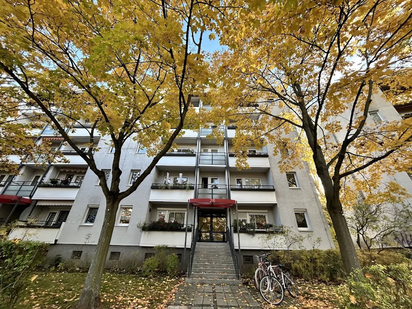 4 room apartment with 69 m² in Berlin – Photo 2