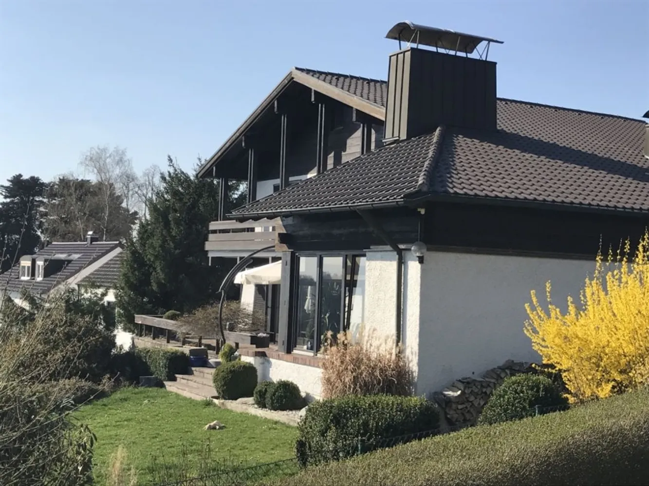 6 Zimmer Haus mit 235 m² in Landshut – Bild 12