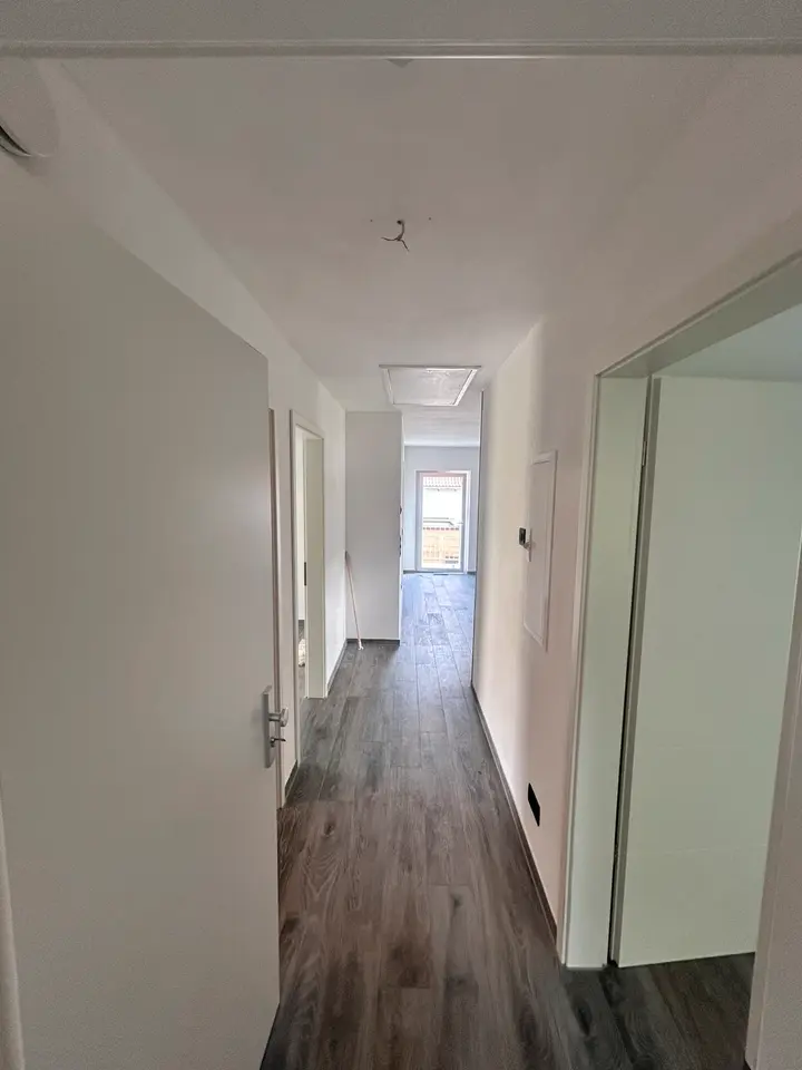 4 Zimmer Wohnung mit 100 m² in Rottenburg am Neckar – Bild 2