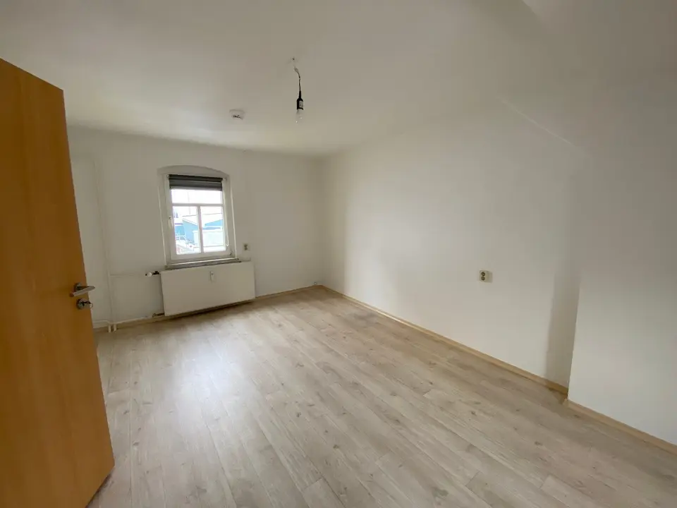 4 Zimmer Wohnung mit 106 m² in Annaberg-Buchholz – Bild 1