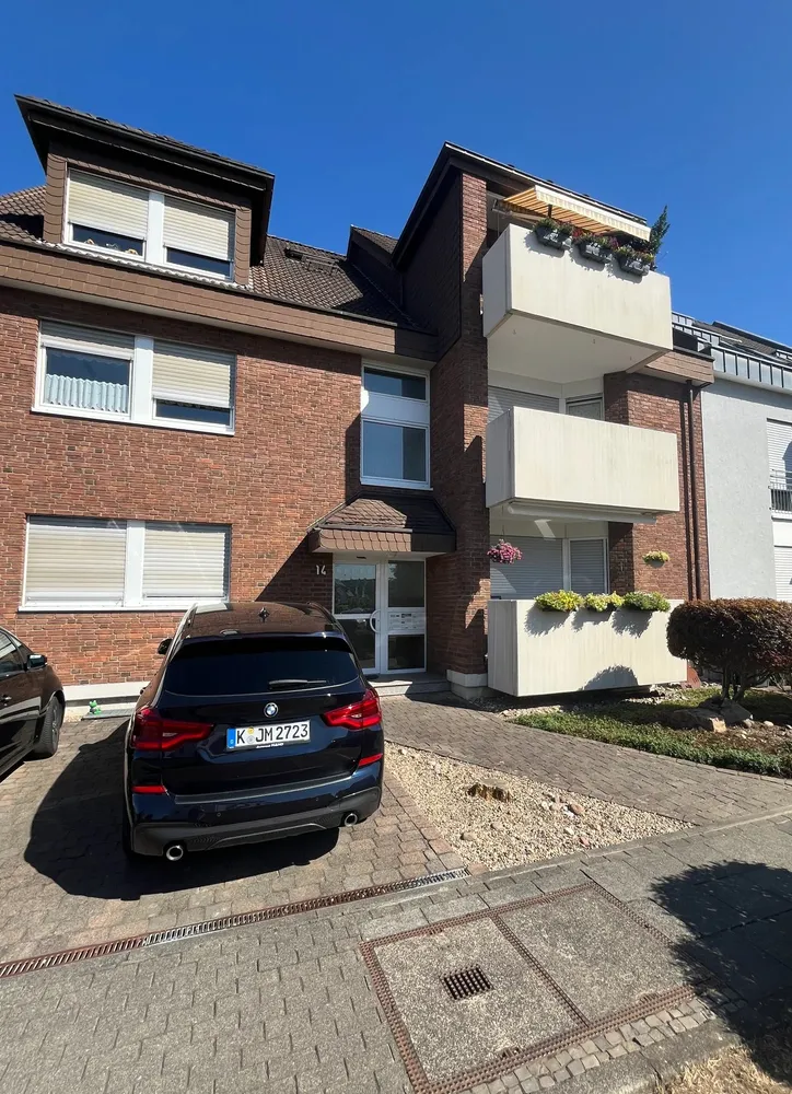 2 Zimmer Wohnung mit 67 m² in Köln – Bild 2