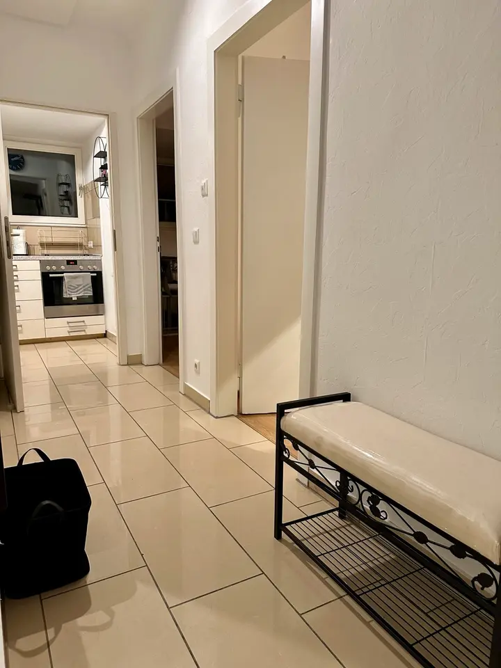 2 Zimmer Wohnung mit 55 m² in Köln – Bild 6