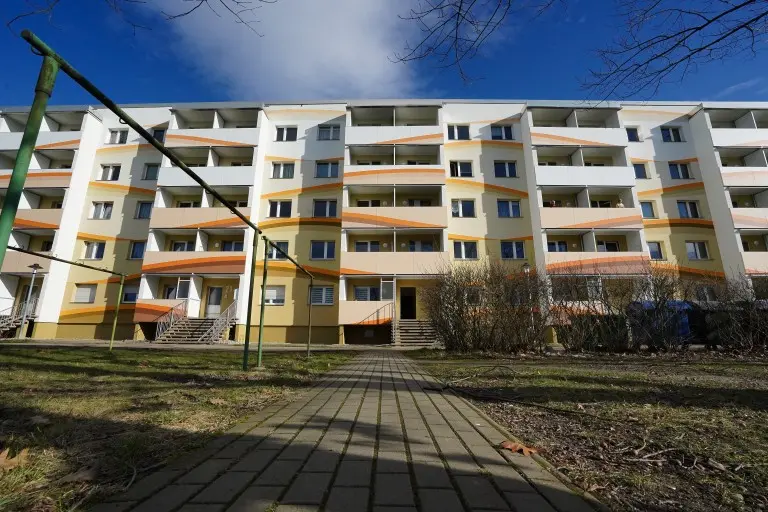 3 Zimmer Wohnung mit 56 m² in Dessau-Roßlau – Bild 1