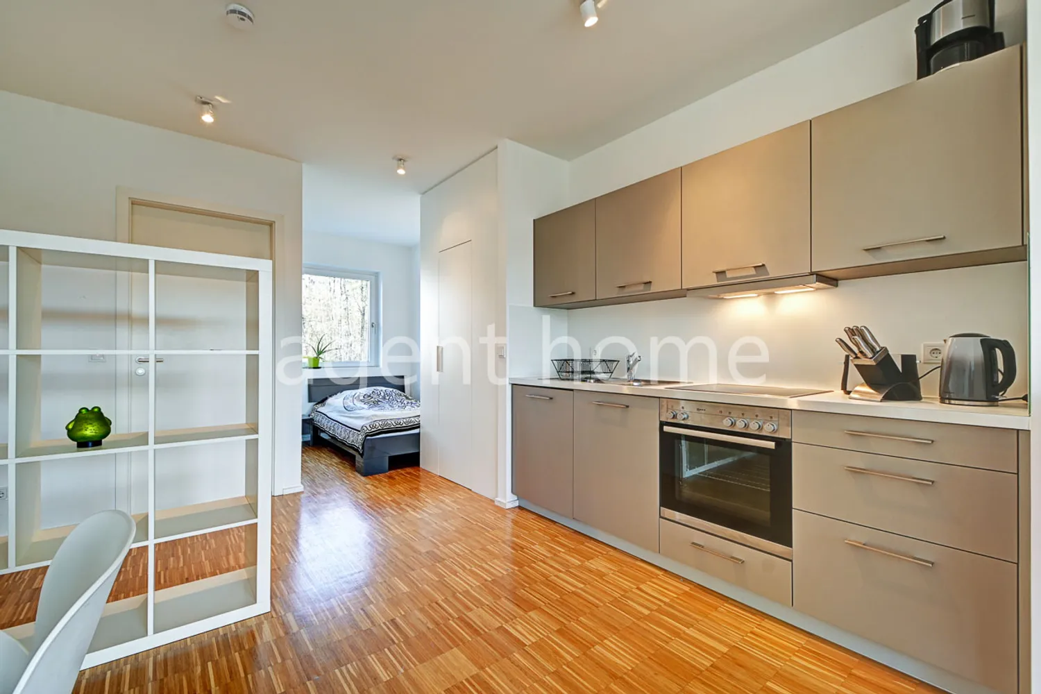2 room apartment with 44 m² in Stuttgart – Photo 12