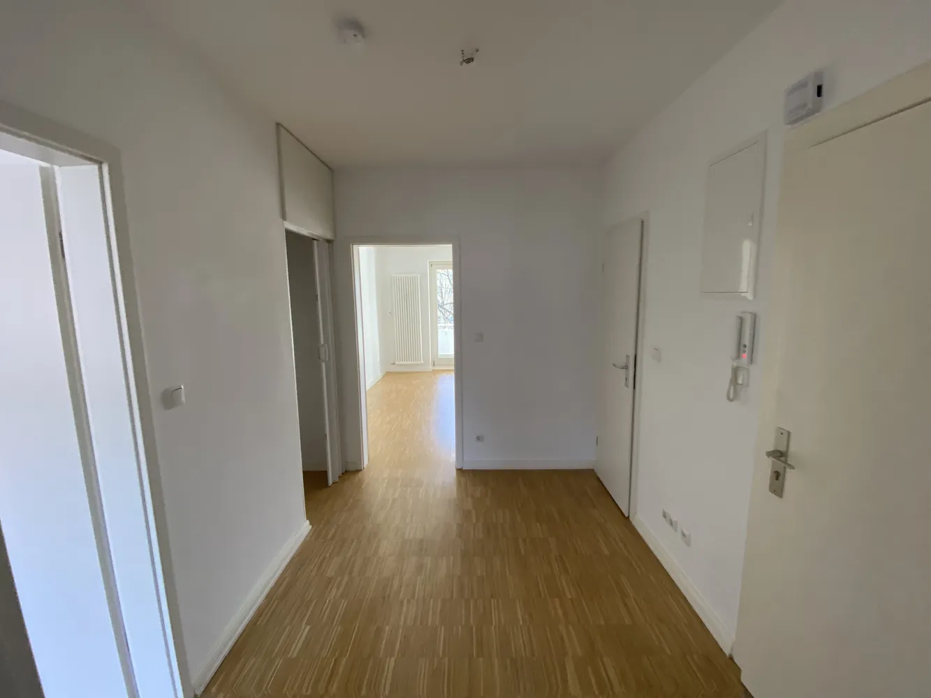 2 Zimmer Wohnung mit 54 m² in Hamburg – Bild 5