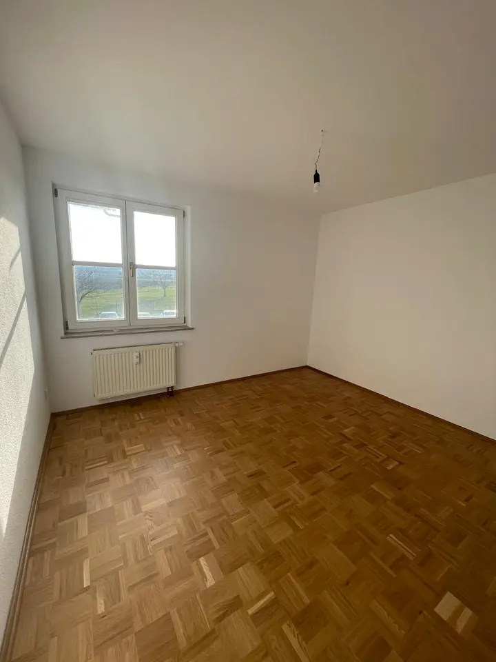 2 Zimmer Wohnung mit 42 m² in Dresden – Bild 2