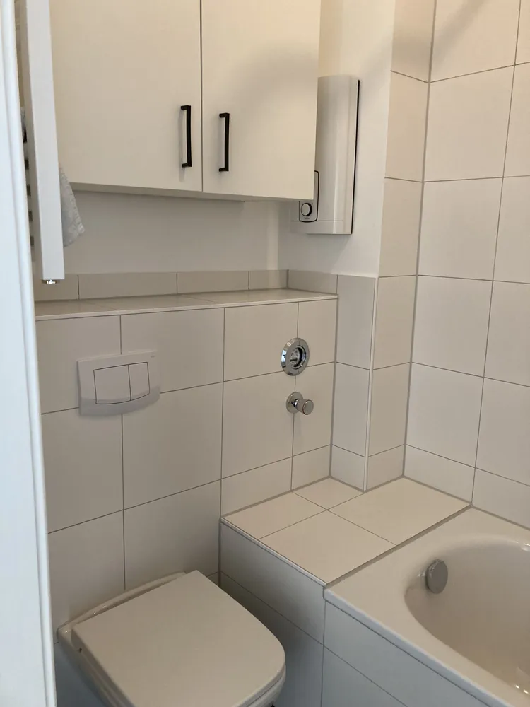 2 Zimmer Wohnung mit 160 m² in Hamburg – Bild 12