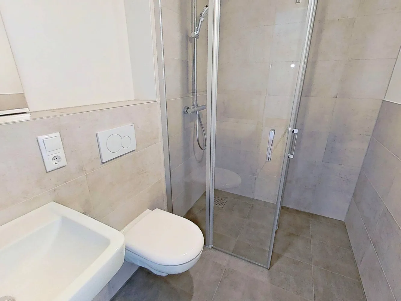 3 Zimmer Wohnung mit 105 m² in Saarbrücken – Bild 3