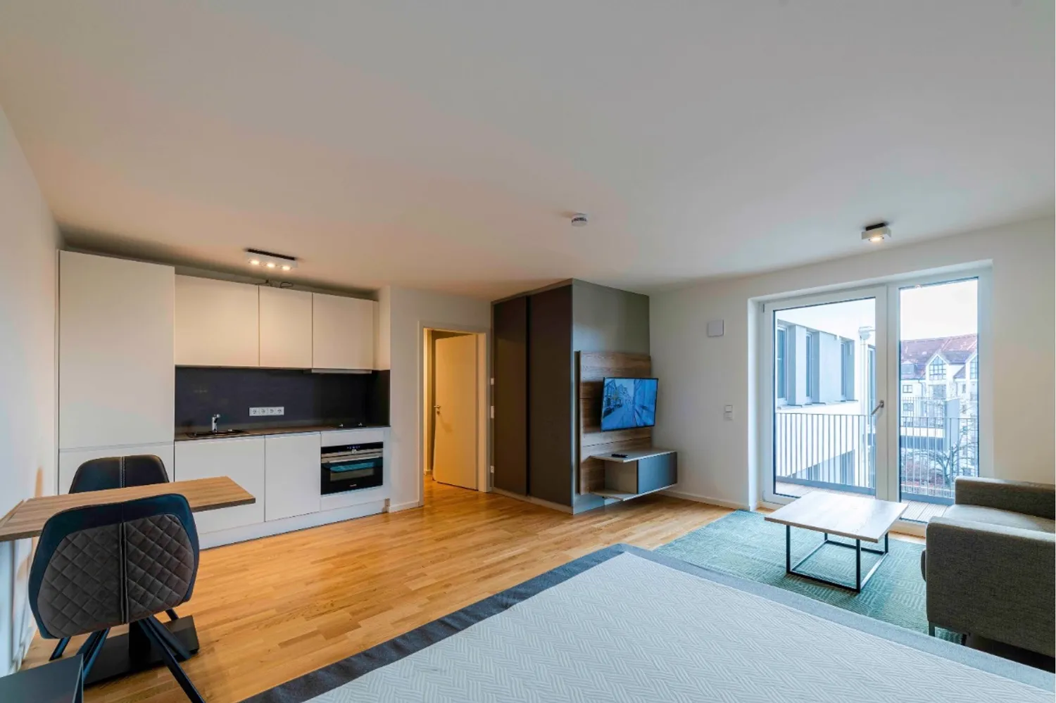 1 room apartment with 37 m² in Munich – Photo 1