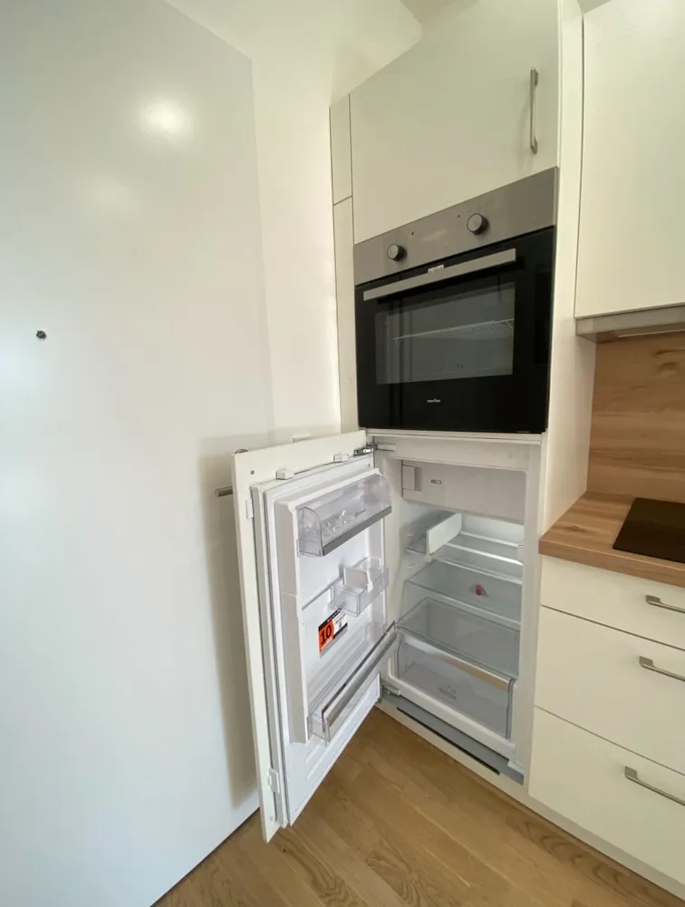 1 room apartment with 30 m² in Berlin – Photo 2