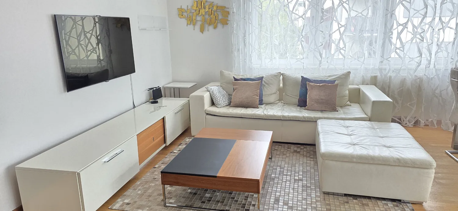 3 room apartment with 90 m² in Berlin – Photo 2