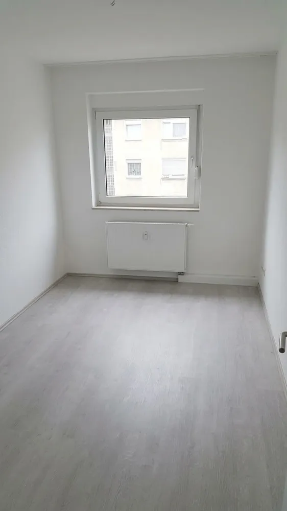 4 room apartment with 77 m² in Bergheim – Photo 3