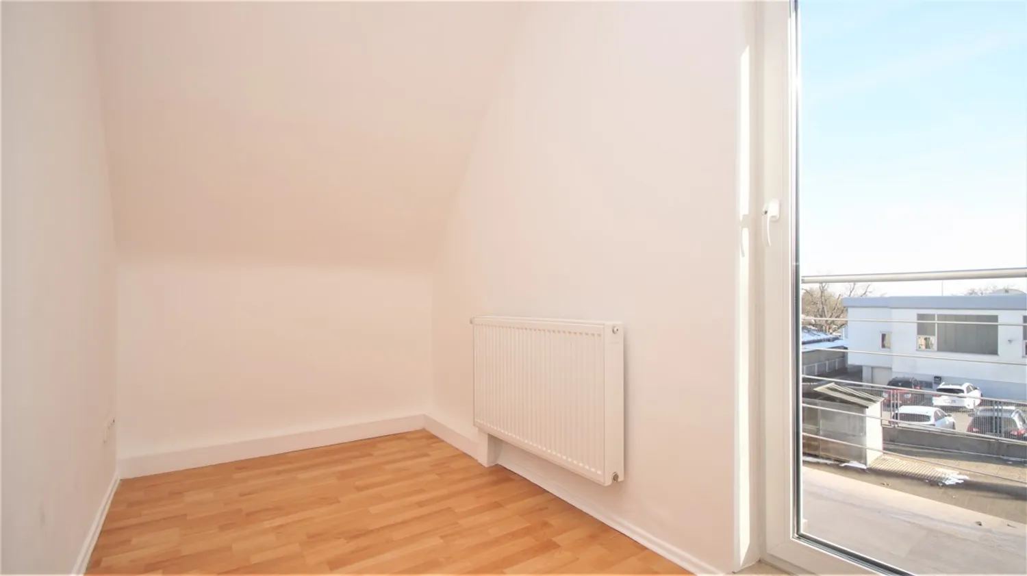 8 Zimmer Haus mit 200 m² in Wiesbaden – Bild 9