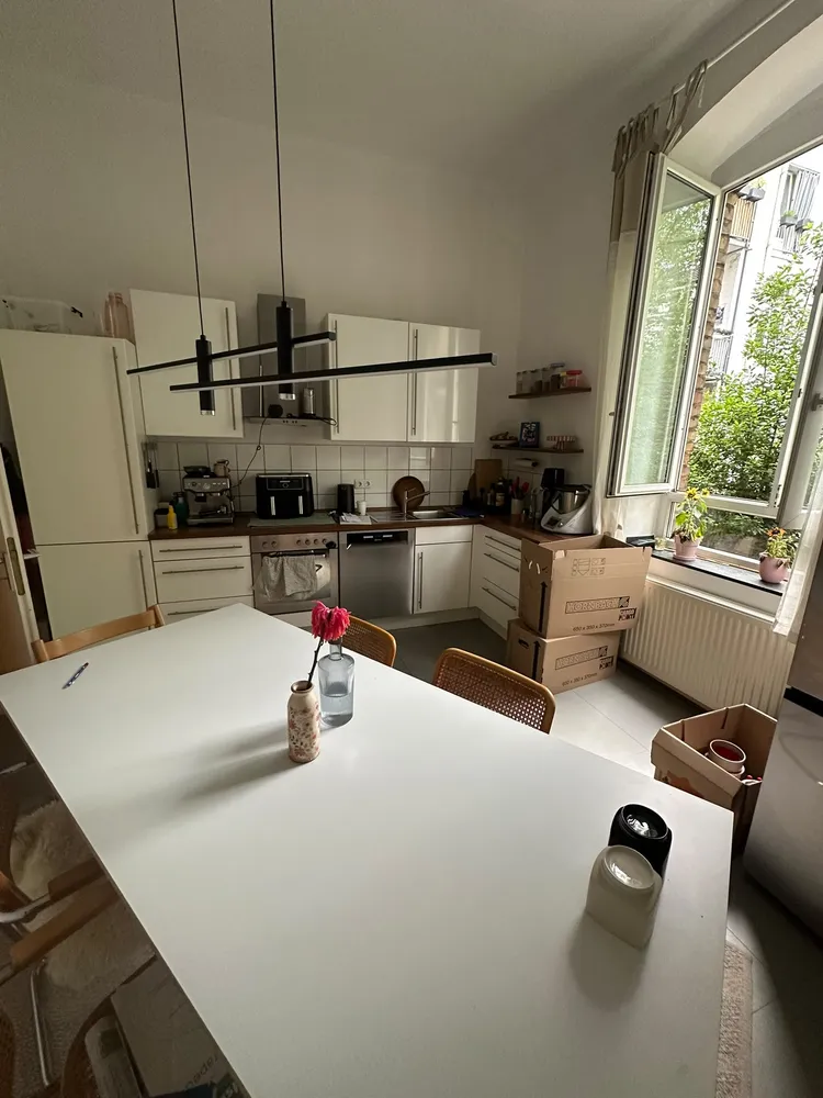 3 Zimmer Wohnung mit 88 m² in Düsseldorf – Bild 2