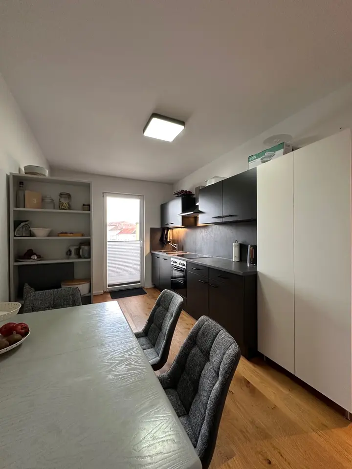 2 Zimmer Wohnung mit 64 m² in Nürnberg – Bild 4