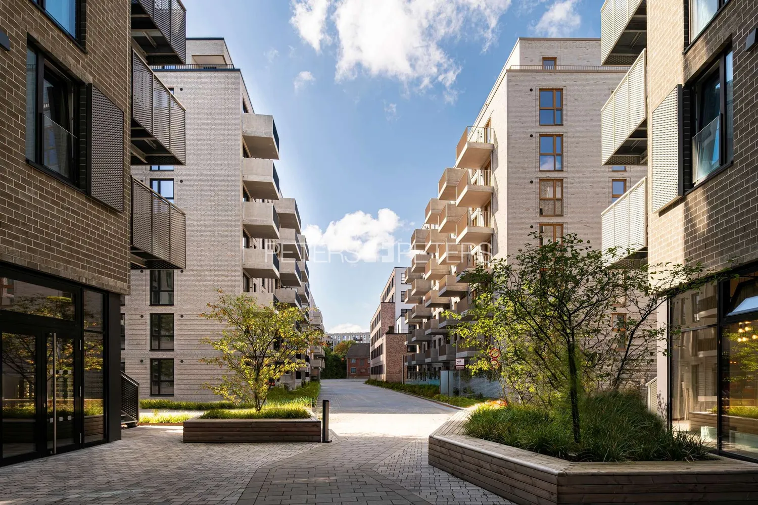 5 Zimmer Wohnung mit 128 m² in Hamburg – Bild 2